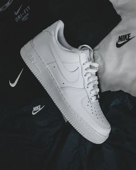 darf man nike air force waschen